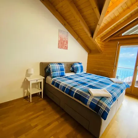 Apartmán Lakeside - 18 *